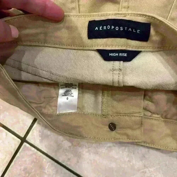 Aeropostale Khaki Five Pocket Skirt Size 0 - Picture 3 of 3